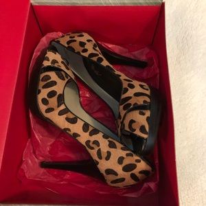 Steve Madden leopard platform heels